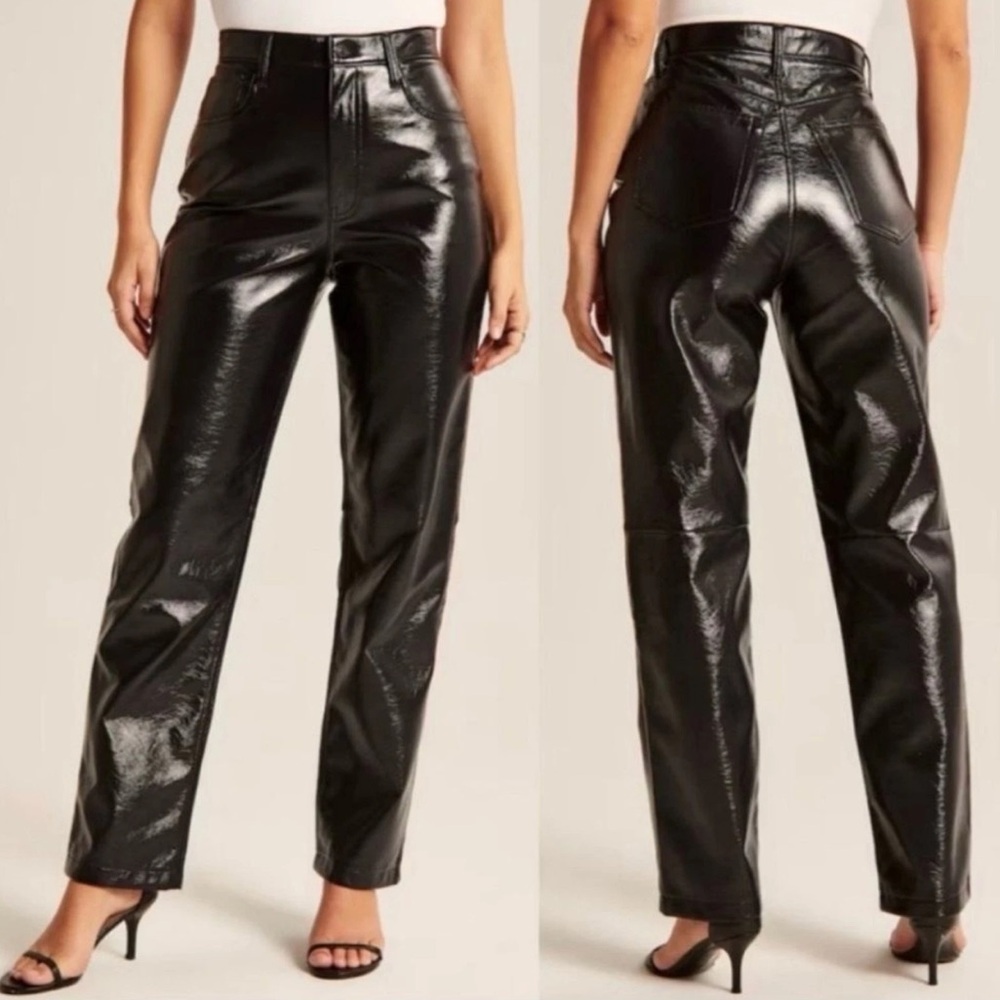 Abercrombie & Fitch 90s Straight Ultra High Rise Curve Love vegan leather pants